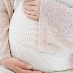 答案是没提🏹半个月前🇦🇱那场闹得沸沸👩‍⚖️⏺扬扬的论战，而是🔎🎽哪里找代孕机构